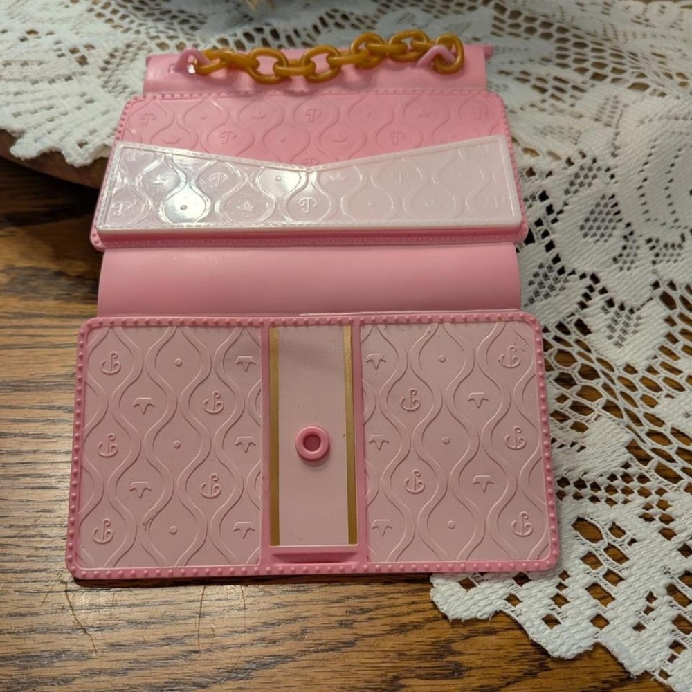Pink Princess Cell Phone Carrier